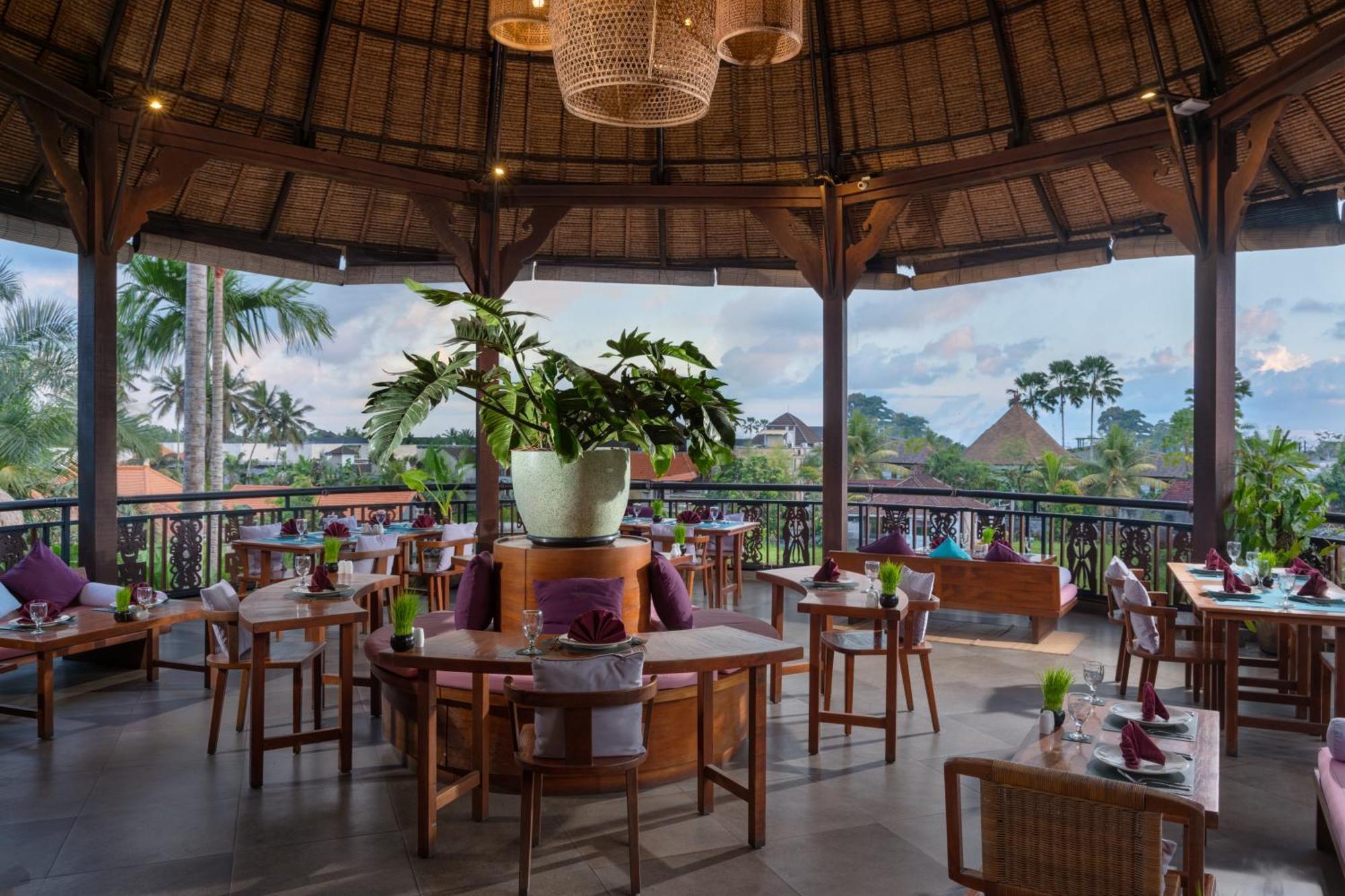 Honai Resort